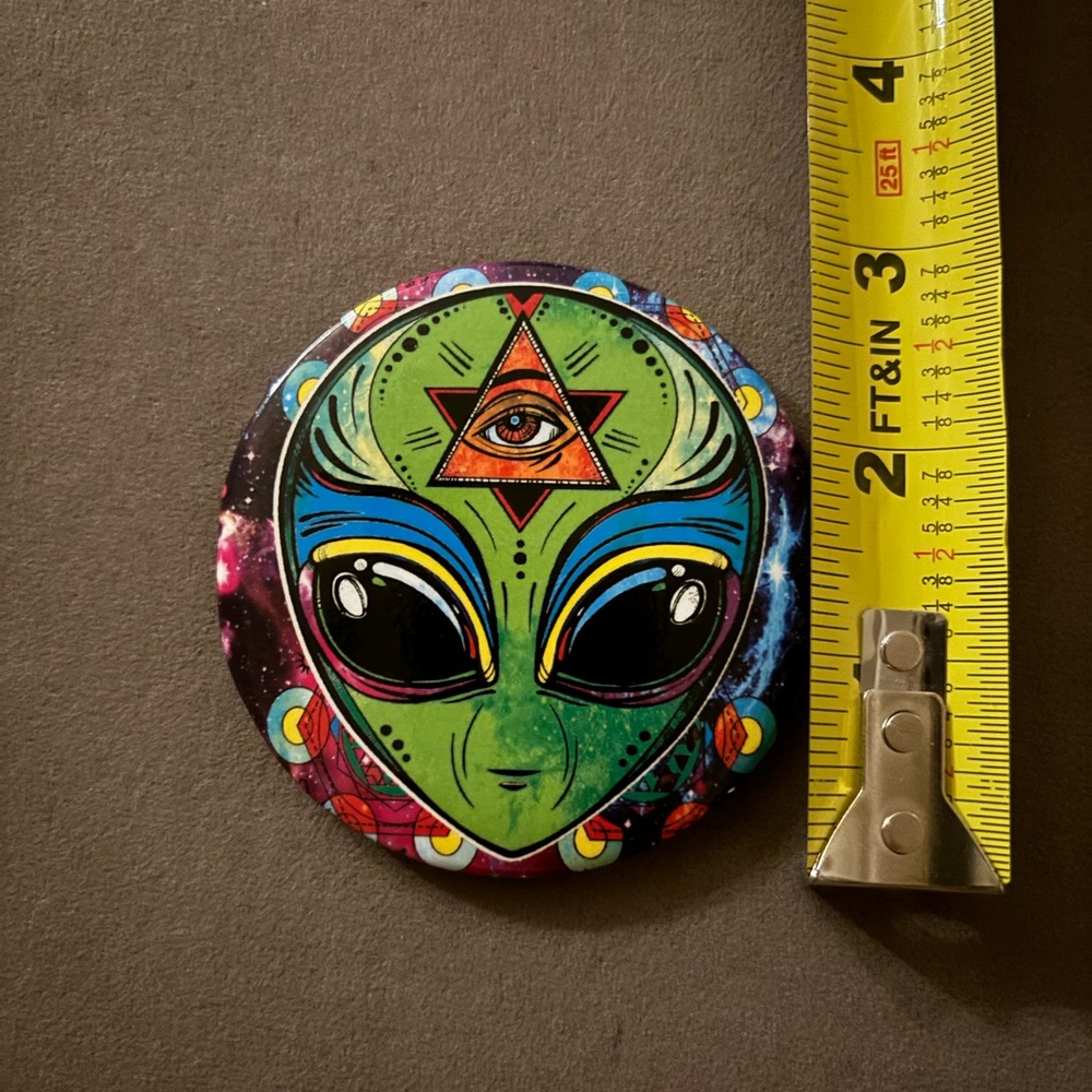 Assorted Cartoon and Movie Magnets - Picture 15 of 15